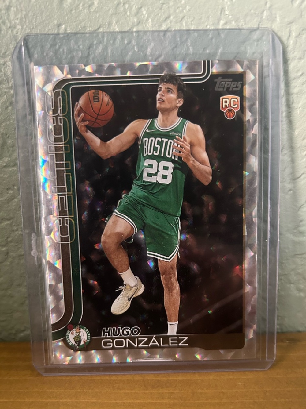 Hugo Gonzalez Crackleboard rookie card!
